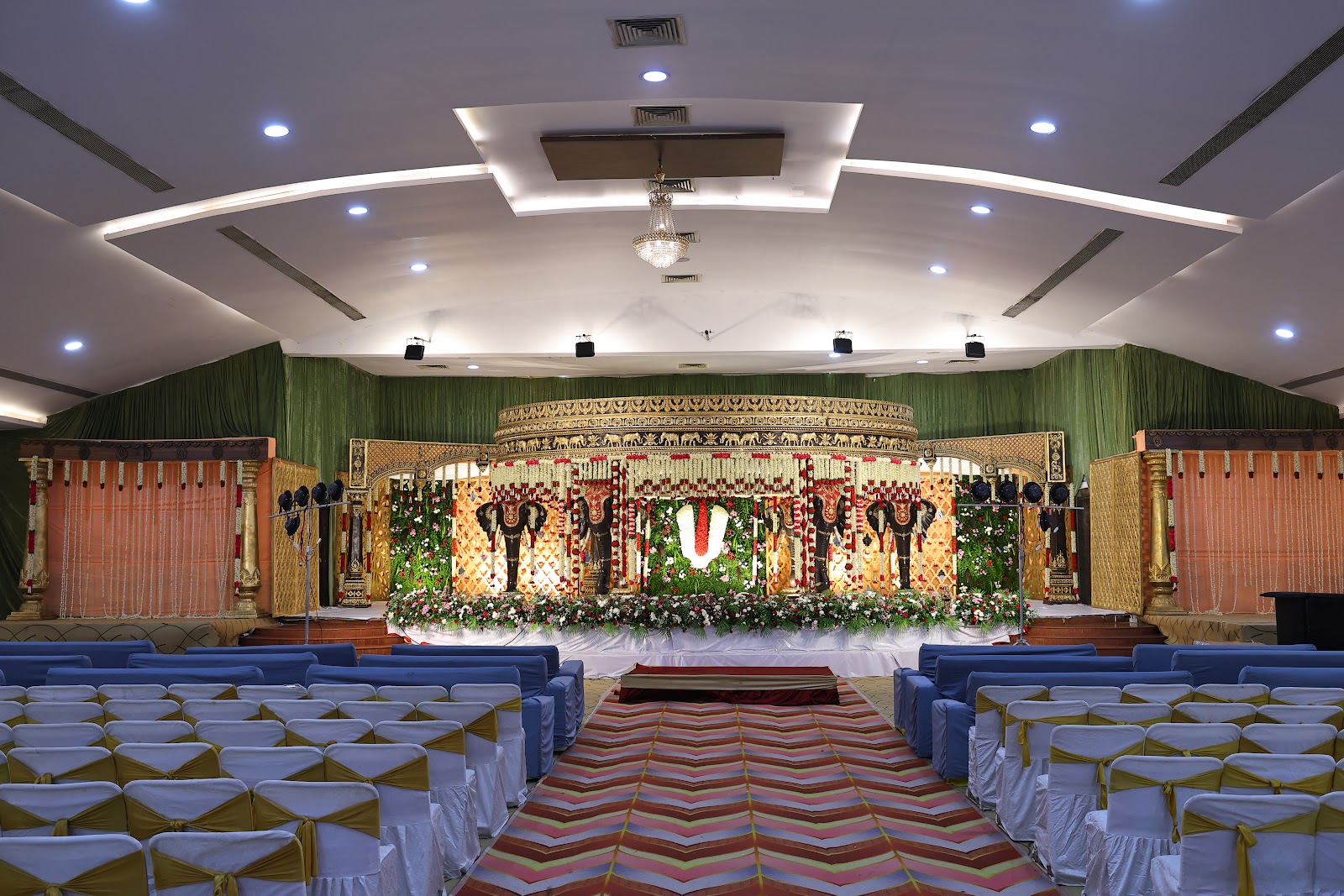 Sapthapadi Gardens — Banquet Hall in Nizampet, Hyderabad (on-site parking, in-house decoration, DJ permitted, bar service available)