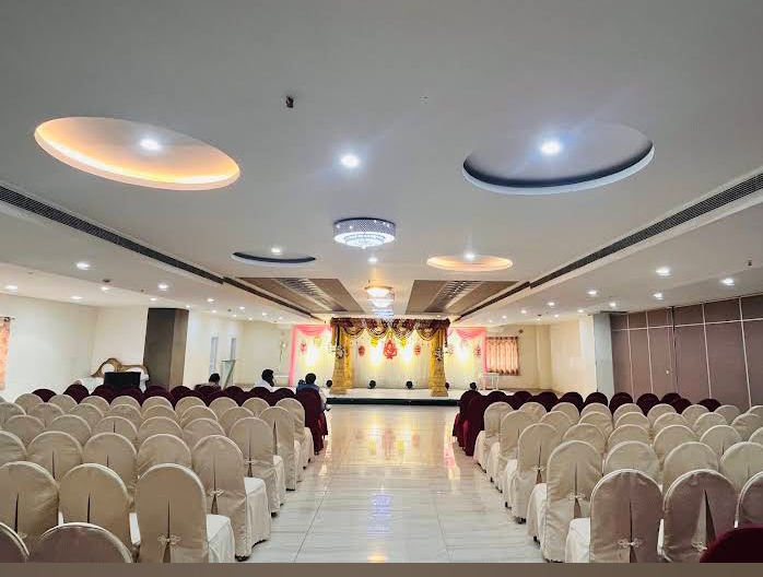 Gravity Grand — Banquet Hall in Hyderabad (on-site parking, in-house decoration, outside catering allowed, bar service available)