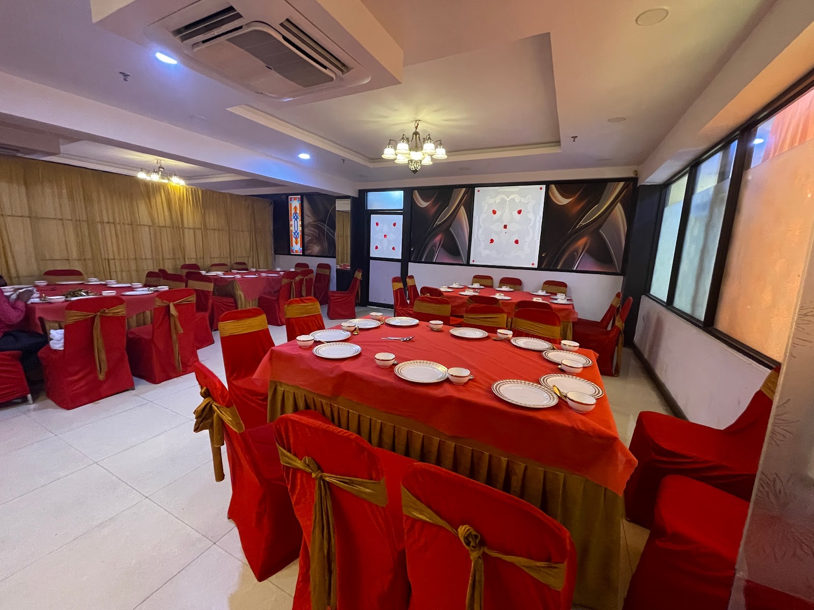 Elite Celebrations Banquet Hall — Banquet Hall in Toli Chowki, Hyderabad (on-site parking, in-house decoration, bar service available, 350–700 guest capacity) — photo 3
