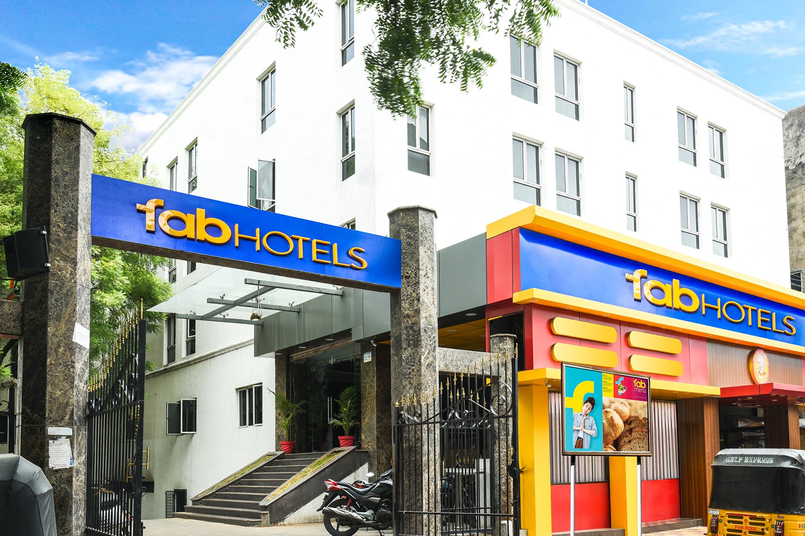 Hotel Deccan Heritage — Banquet Hall in Hyderabad (on-site parking, in-house decoration, outside catering allowed, bar service available)