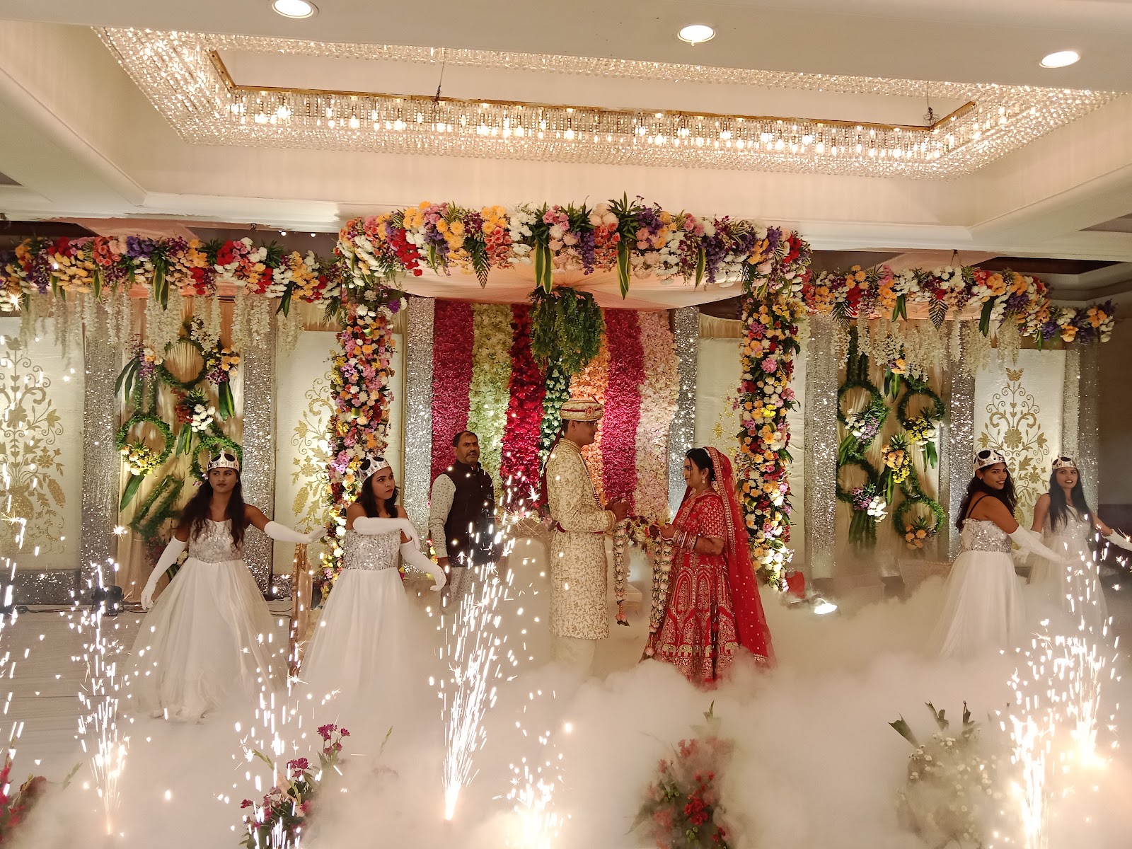 Classic Gardens — Banquet Hall in Secunderabad, Hyderabad (on-site parking, in-house decoration, DJ permitted, bar service available) — photo 4