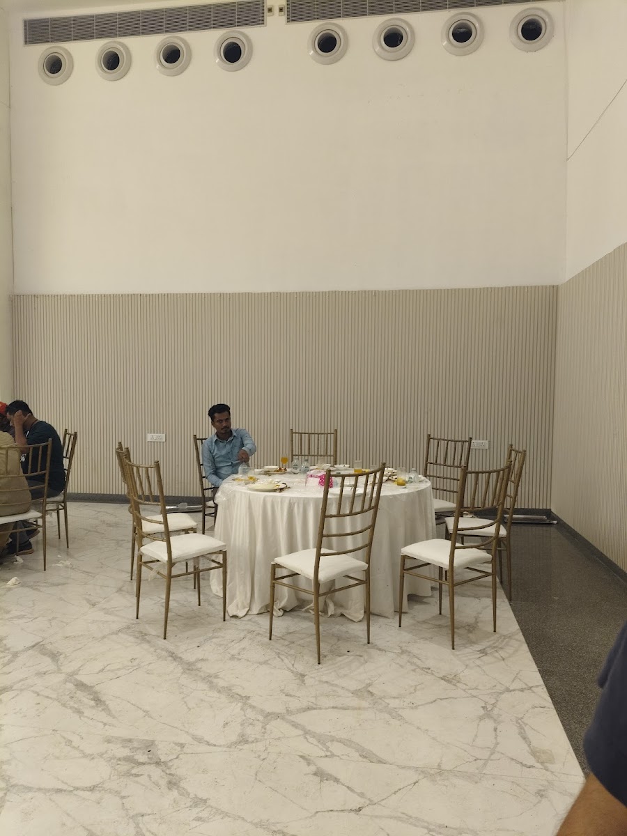 Silver Wood Farm — Banquet Hall in Gandipet, Hyderabad (on-site parking, in-house decoration, DJ permitted, bar service available) — photo 4