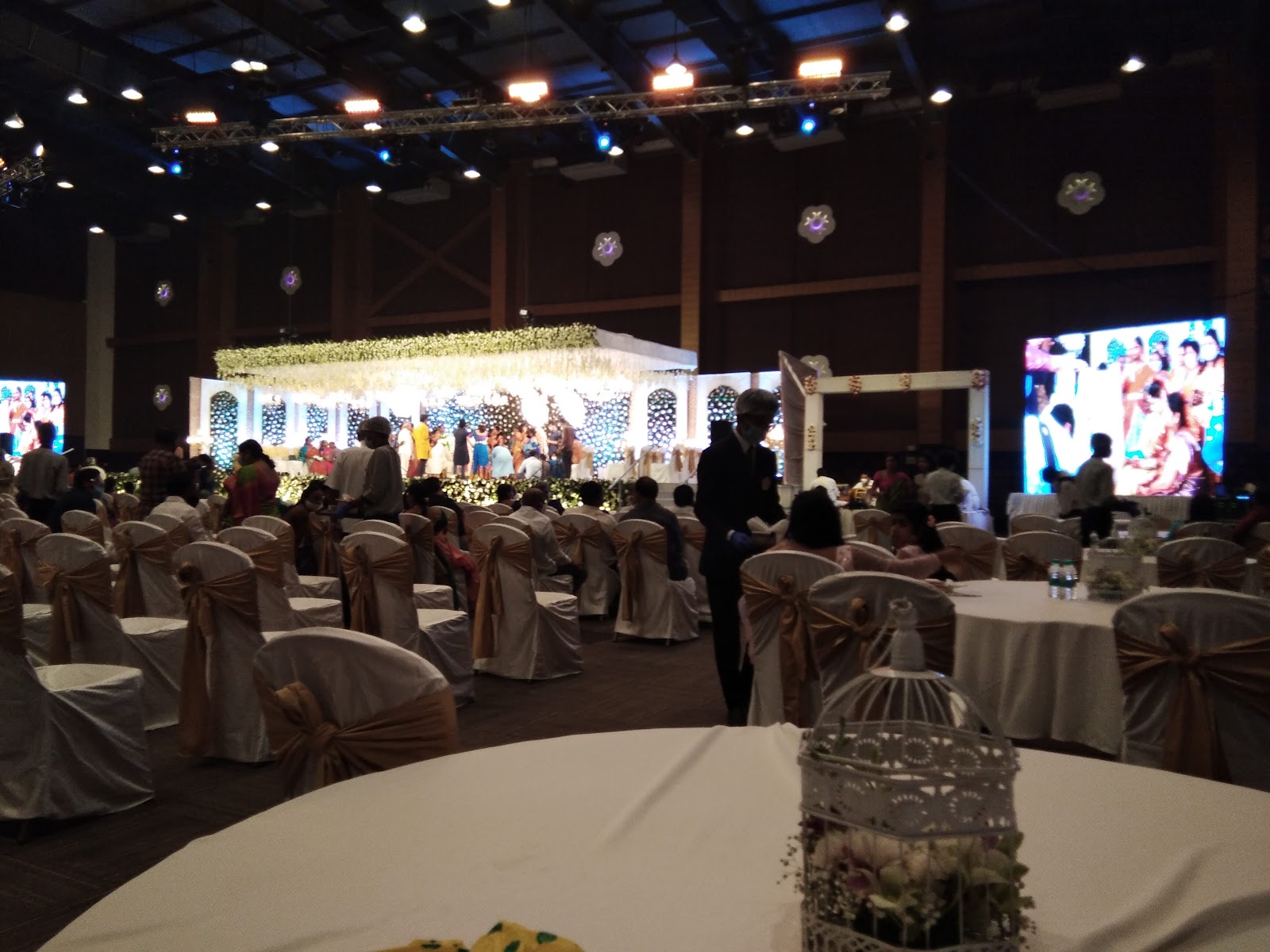 JRC Conventions — Banquet Hall in Jubilee Hills, Hyderabad (on-site parking, in-house decoration, DJ permitted, bar service available) — photo 2