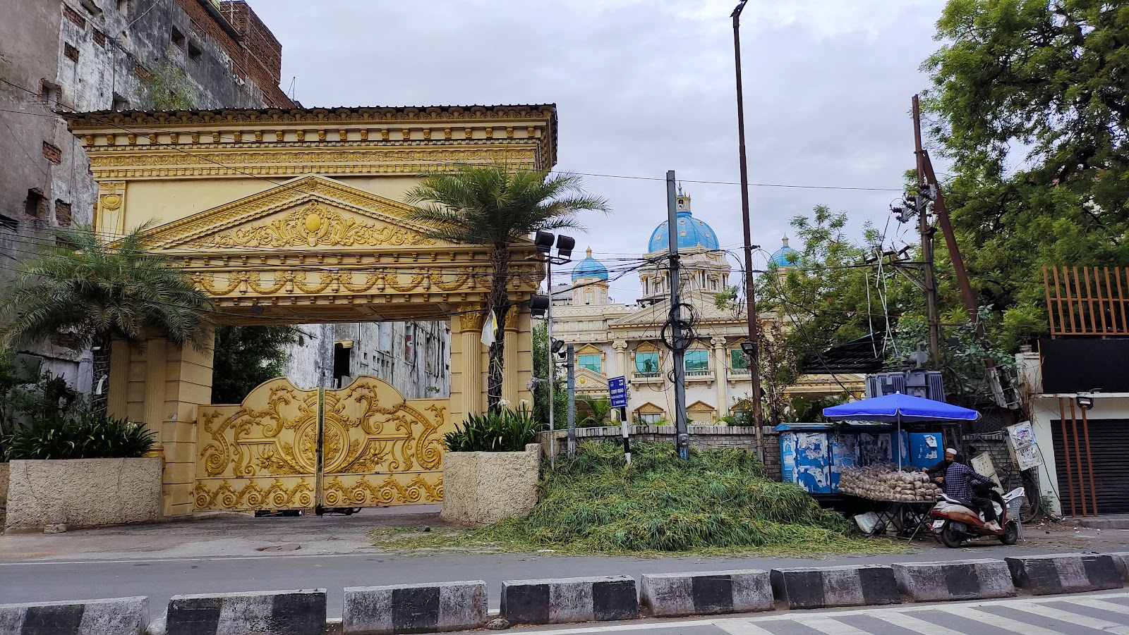 Khaja Mansion Convention Function Hall — Banquet Hall in Banjara Hills, Hyderabad (on-site parking, in-house decoration, DJ permitted, bar service available) — photo 4