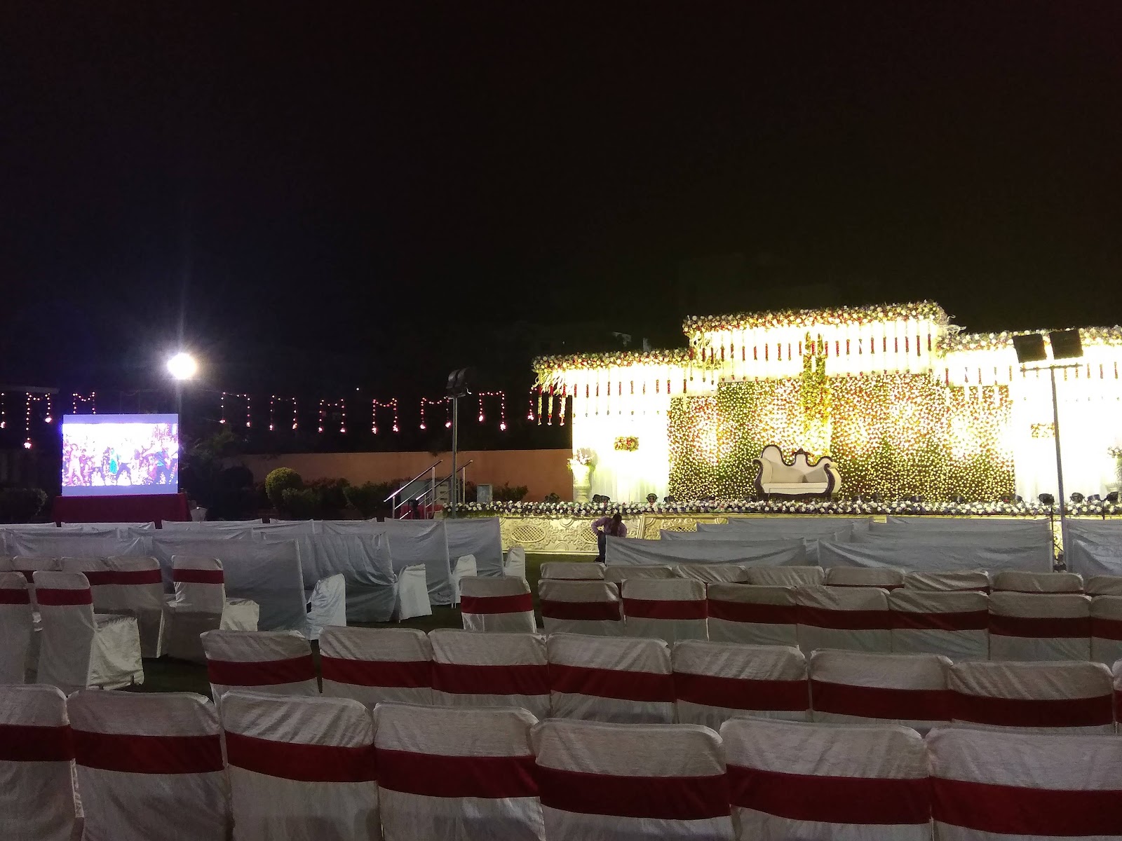 VNR Gardens — Banquet Hall in Mallapur, Hyderabad (on-site parking, in-house decoration, DJ permitted, bar service available) — photo 2