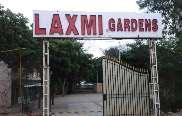 Laxmi Gardens Function Hall — Banquet Hall in Champapet, Hyderabad (on-site parking, in-house decoration, DJ permitted, bar service available) — photo 3