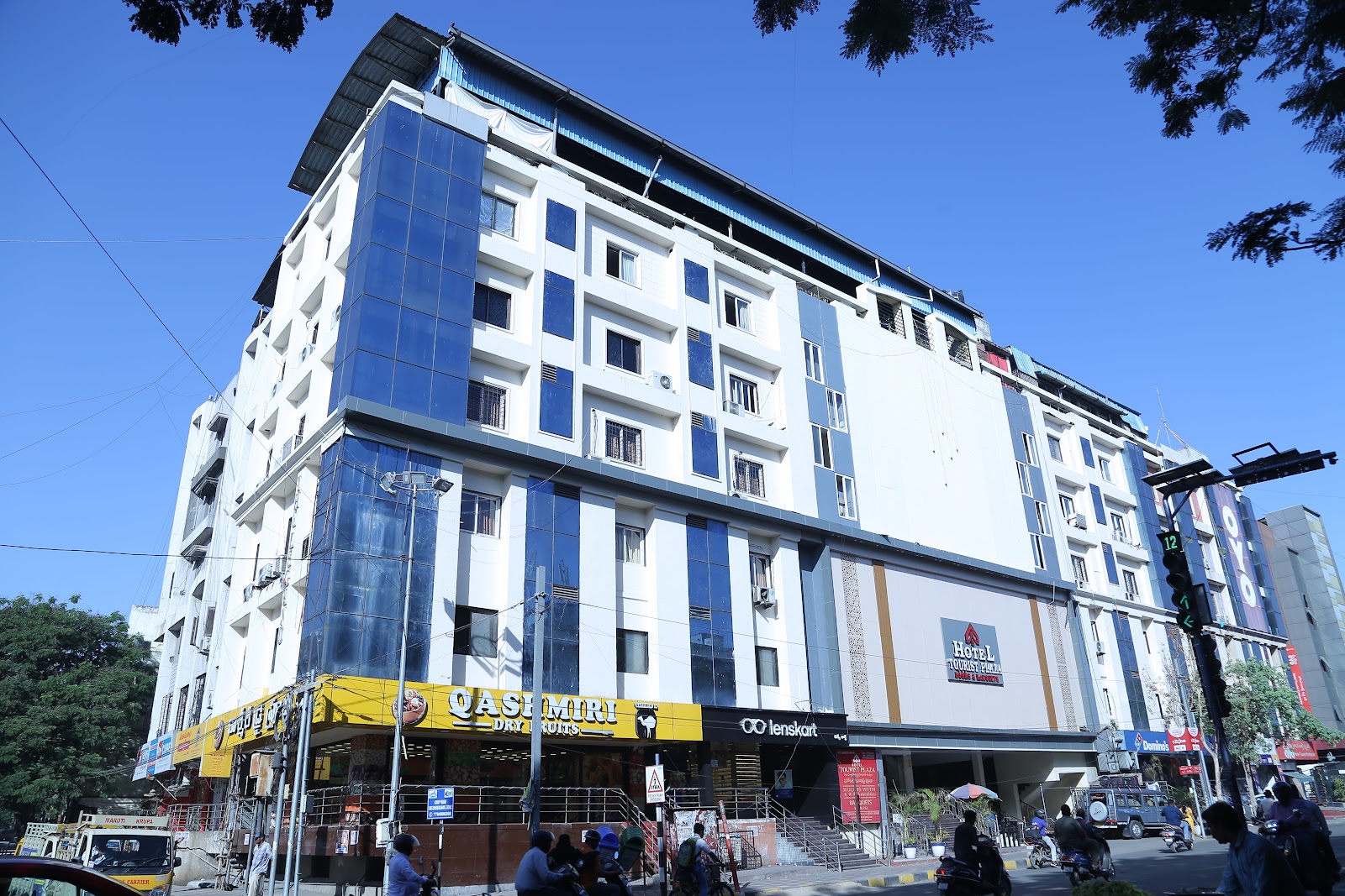 Hotel Tourist Plaza — Banquet Hall in Hyderabad (on-site parking, in-house decoration, outside catering allowed, bar service available)