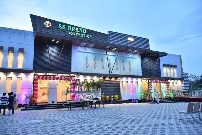 SS Grand Convention — Banquet Hall in Sivarampalli, Hyderabad (on-site parking, in-house decoration, DJ permitted, bar service available) — photo 2