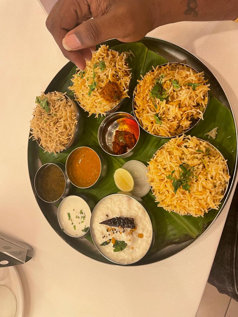 Hotel SVM Grand — Banquet Hall in Koti, Hyderabad (on-site parking, in-house decoration, outside catering allowed, bar service available) — photo 4
