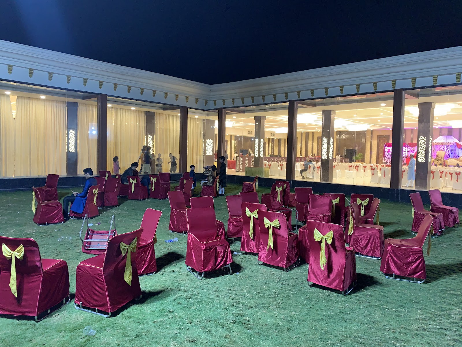 SNR Garden and Convention — Banquet Hall in Attapur, Hyderabad (on-site parking, in-house decoration, DJ permitted, bar service available) — photo 4