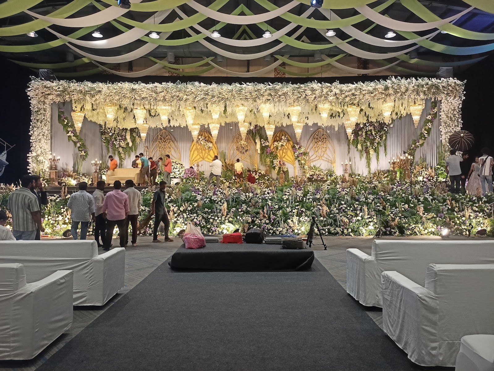 Pindi Pulla Reddy Gardens — Banquet Hall in Karmanghat, Hyderabad (on-site parking, in-house decoration, DJ permitted, bar service available) — photo 2