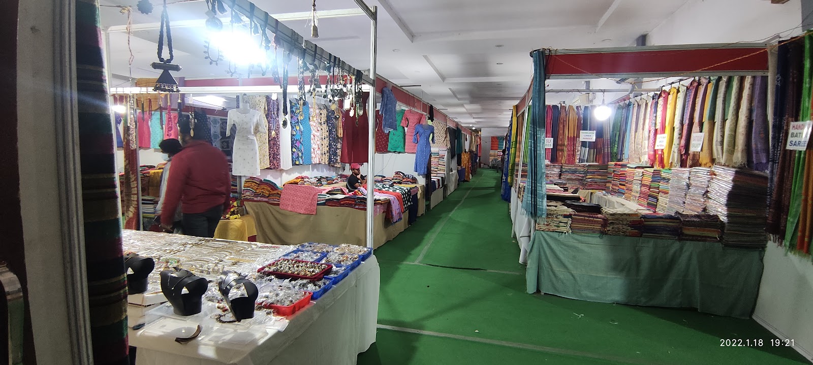 Kolanu Narayana Reddy Garden Function Hall — Banquet Hall in Kukatpally, Hyderabad (on-site parking, in-house decoration, DJ permitted, bar service available) — photo 4