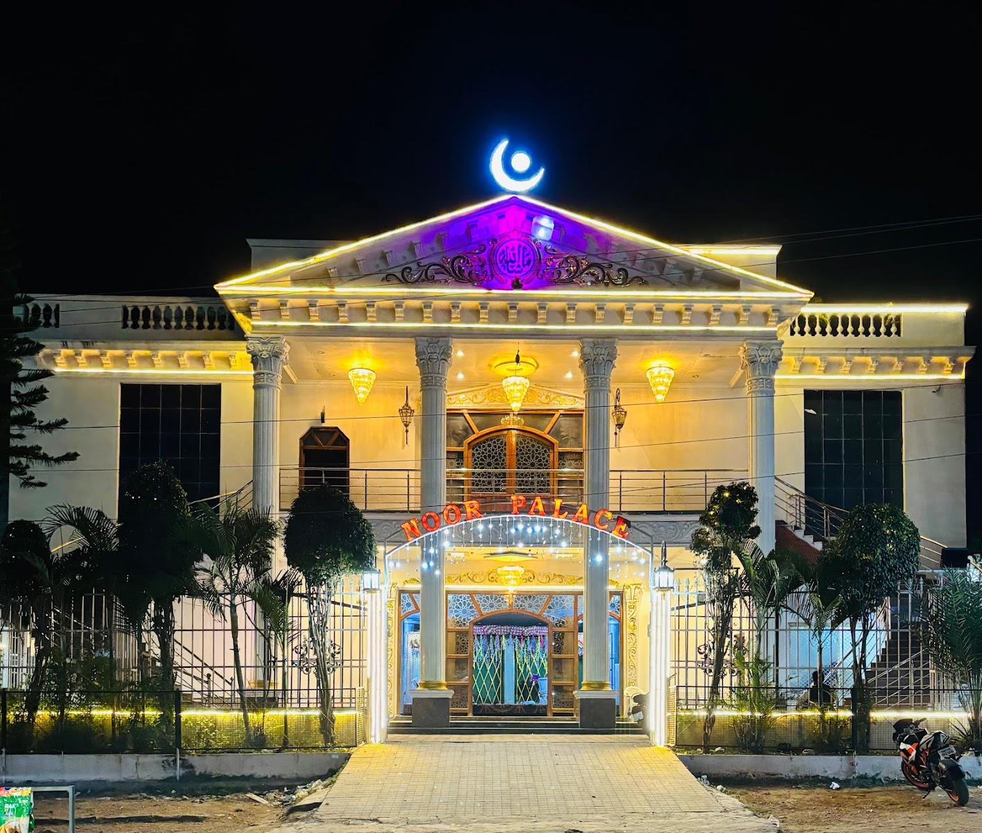 Noor Palace Function Hall — Banquet Hall in Falaknuma, Hyderabad (on-site parking, in-house decoration, DJ permitted, bar service available) — photo 2
