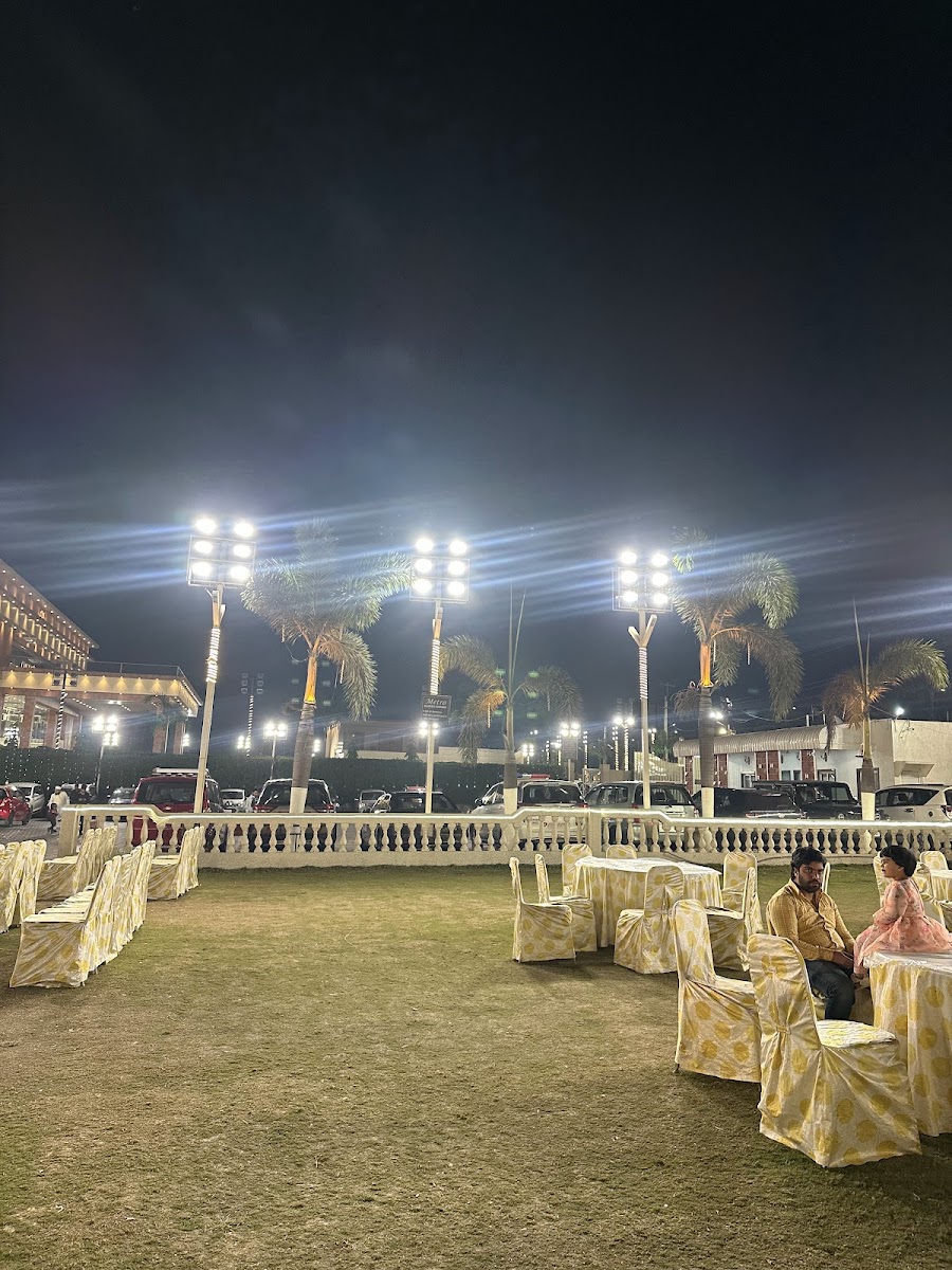 Metro Classic Garden — Banquet Hall in Adarsh Nagar, Hyderabad (on-site parking, in-house decoration, DJ permitted, bar service available) — photo 2