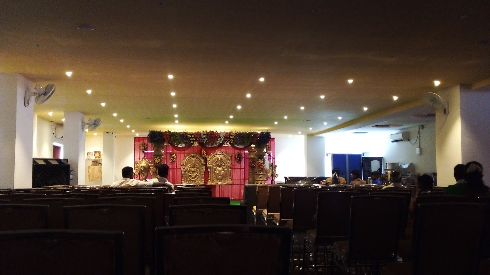 Sahasra Grand — Banquet Hall in Boduppal, Hyderabad (on-site parking, in-house decoration, outside catering allowed, bar service available) — photo 4