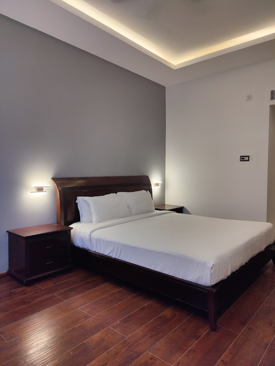 Lahari Resorts — Banquet Hall in Chevella, Hyderabad (on-site parking, in-house decoration, DJ permitted, bar service available) — photo 4
