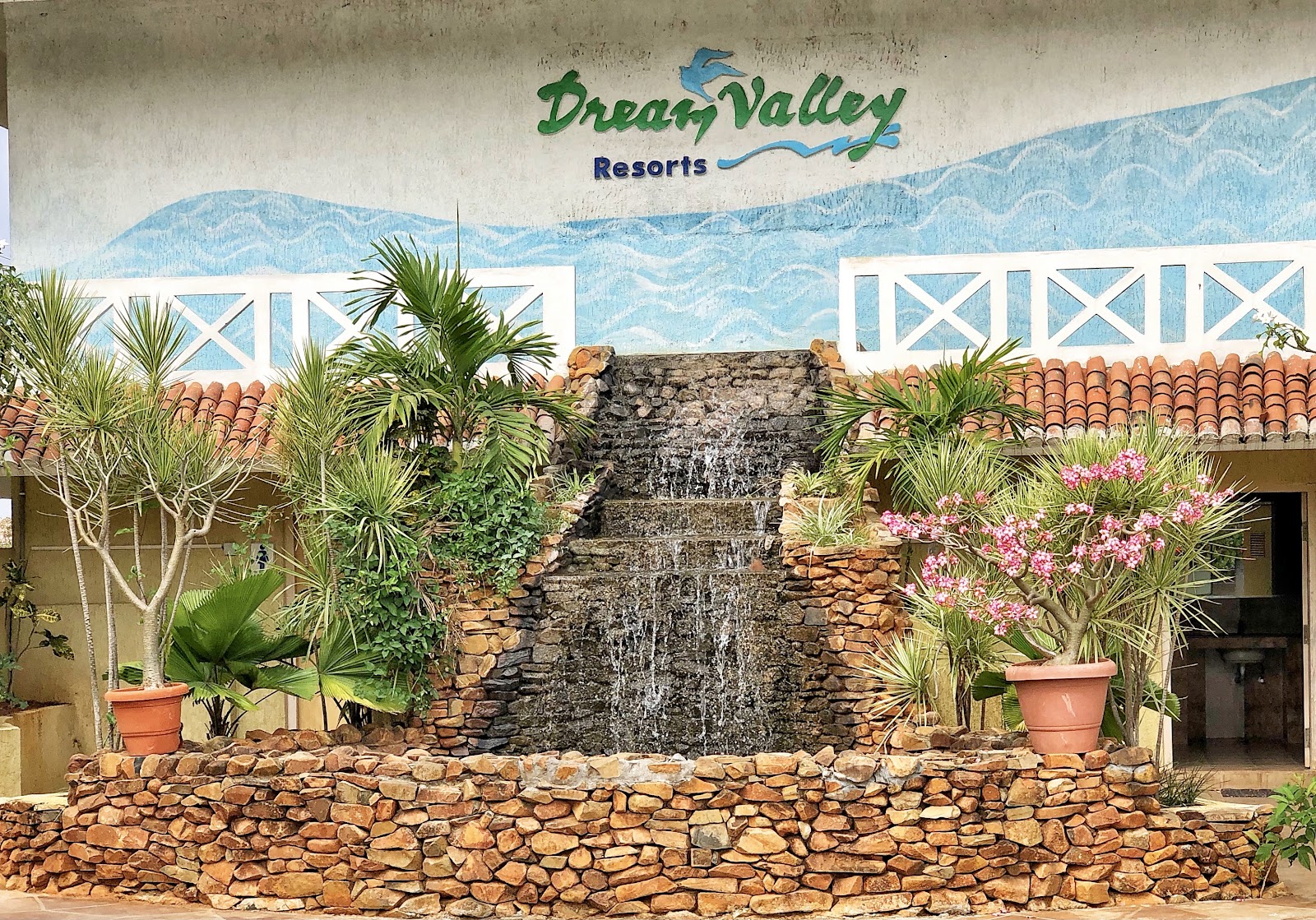 Dream Valley Resorts Moinabad  Hyderabad — Banquet Hall in Hyderabad (on-site parking, in-house decoration, DJ permitted, bar service available) — photo 3