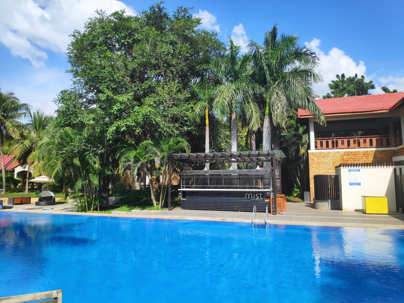 The Golkonda Resorts & Spa — Banquet Hall in Gandipet, Hyderabad (on-site parking, in-house decoration, bar service available, 0–3500 guest capacity) — photo 4