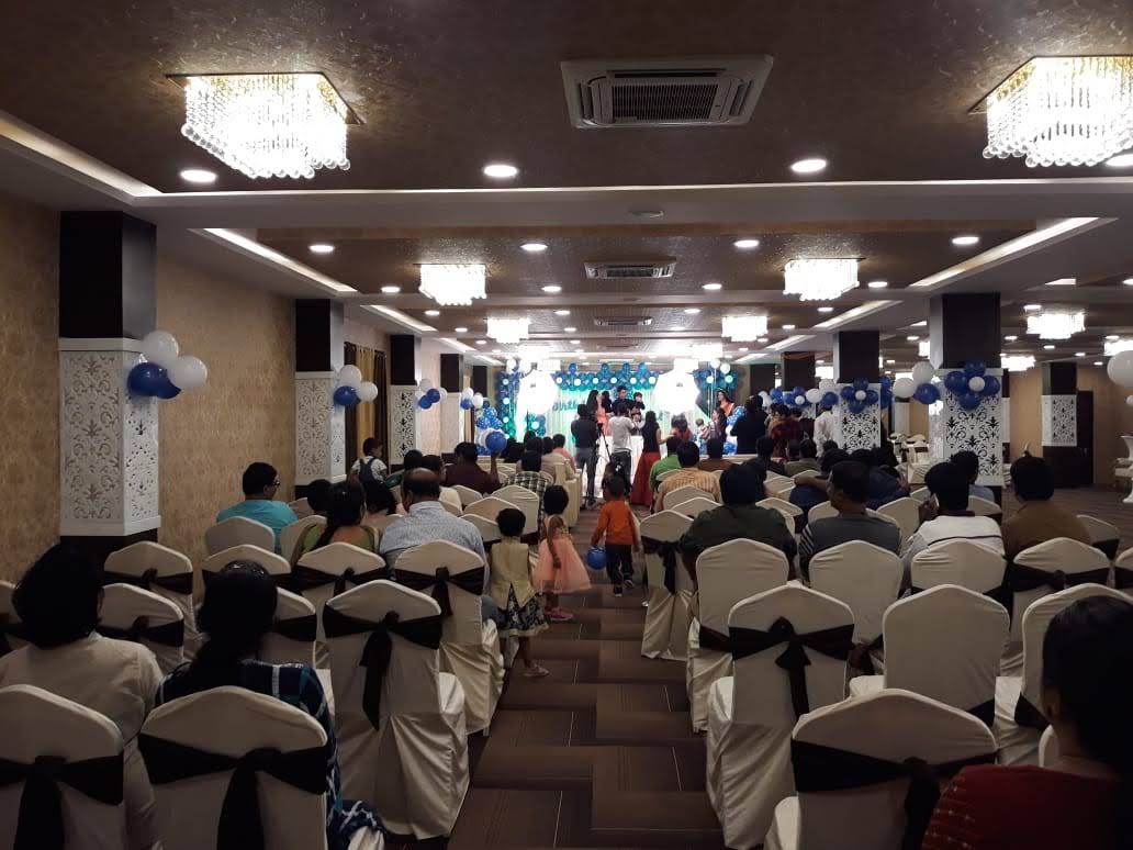 La Royale Banquet Hall — Banquet Hall in Kukatpally, Hyderabad (on-site parking, in-house decoration, outside catering allowed, bar service available) — photo 4