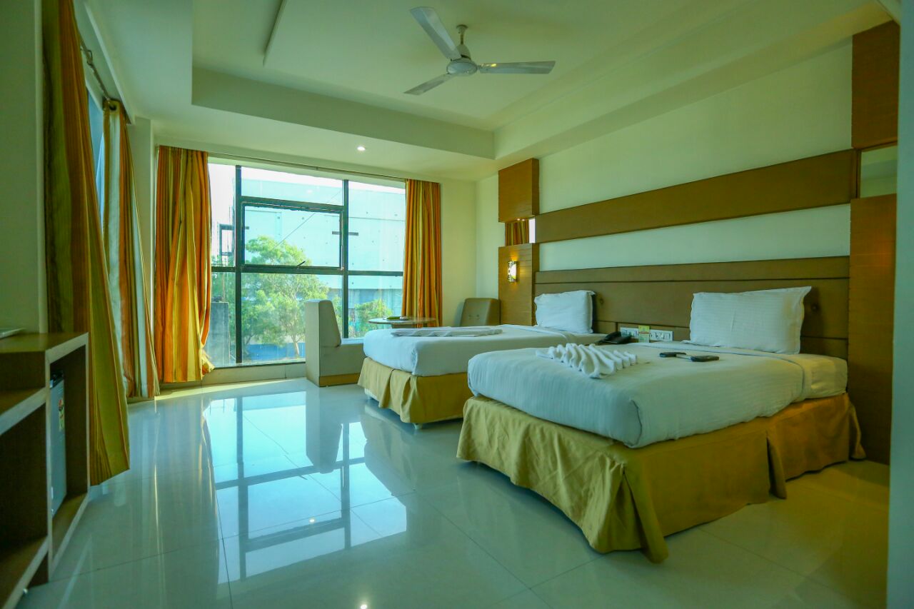 Hotel Swagath Grand · AS Rao Nagar — Banquet Hall in AS Rao Nagar, Hyderabad (on-site parking, in-house decoration, outside catering allowed, bar service available) — photo 2