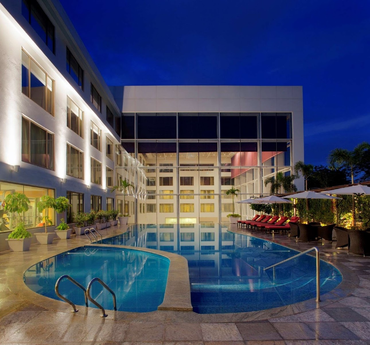 Radisson Blu Plaza — Banquet Hall in Hyderabad (on-site parking, in-house decoration, outside catering allowed, DJ permitted)