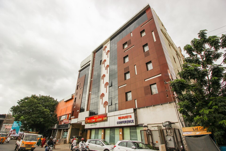 Welcome Grand Inn Hotel — Banquet Hall in Hyderabad (on-site parking, in-house decoration, outside catering allowed, bar service available)