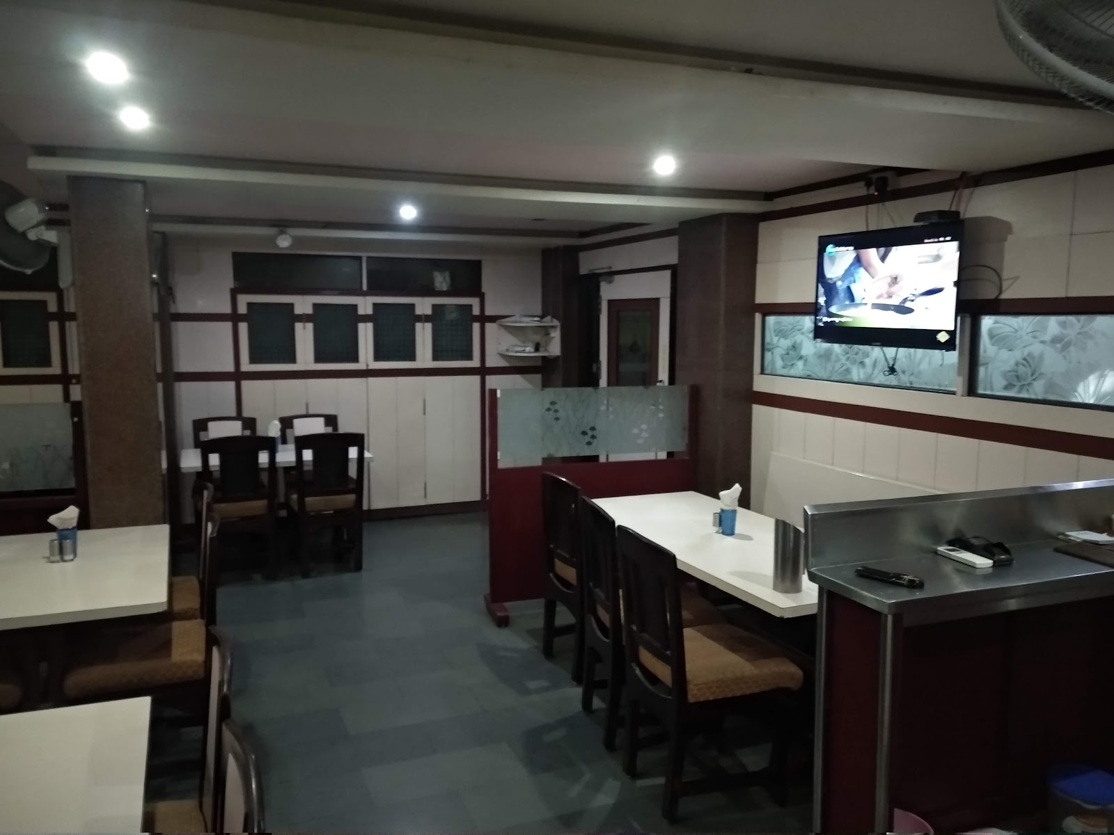 Anupama Restaurant · Jubilee Hills — Banquet Hall in Jubilee Hills, Hyderabad (on-site parking, in-house decoration, bar service available, 250–270 guest capacity) — photo 2
