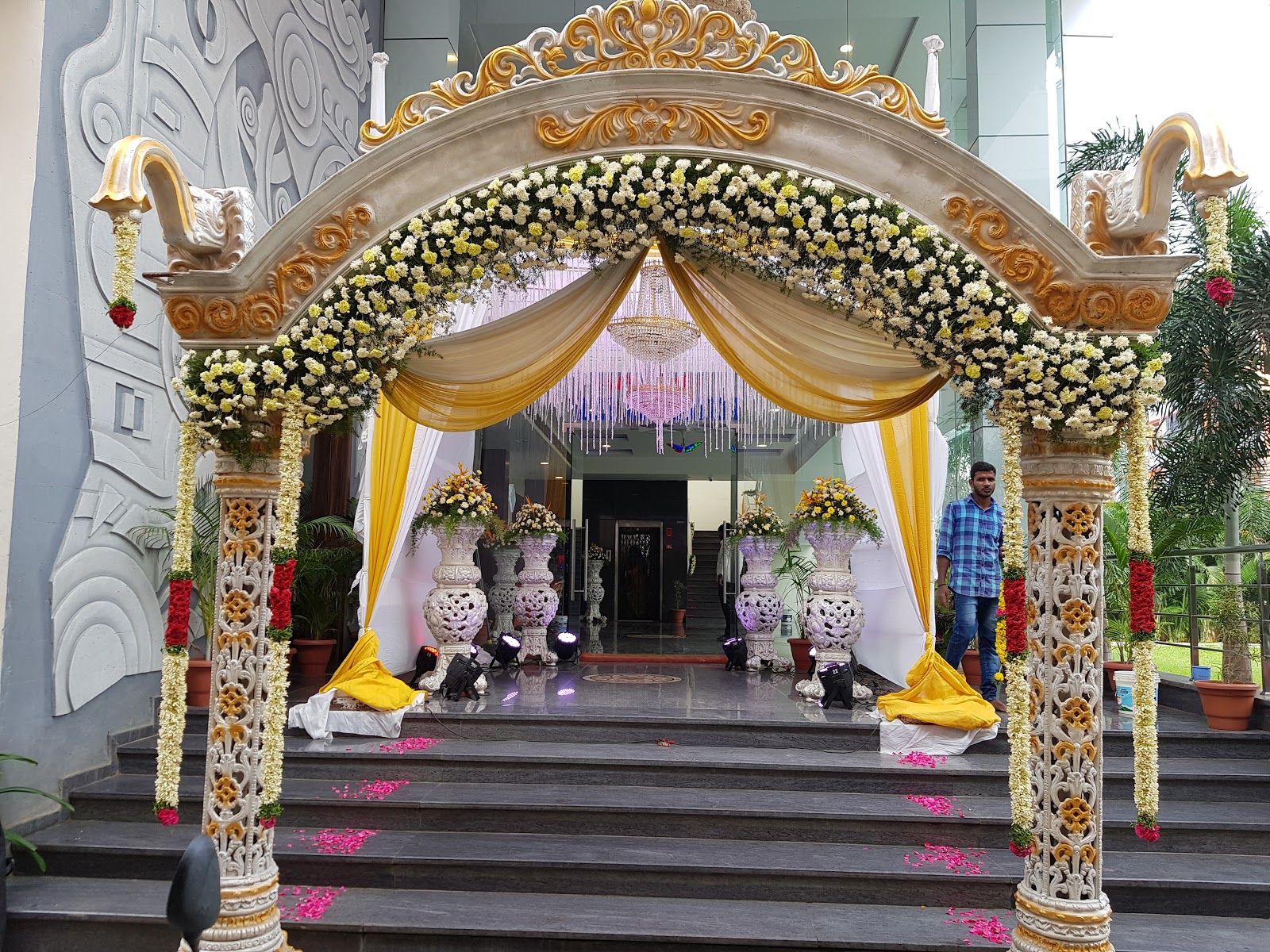 KMG Convention Hall — Banquet Hall in Chintal, Hyderabad (on-site parking, in-house decoration, outside catering allowed, bar service available) — photo 2