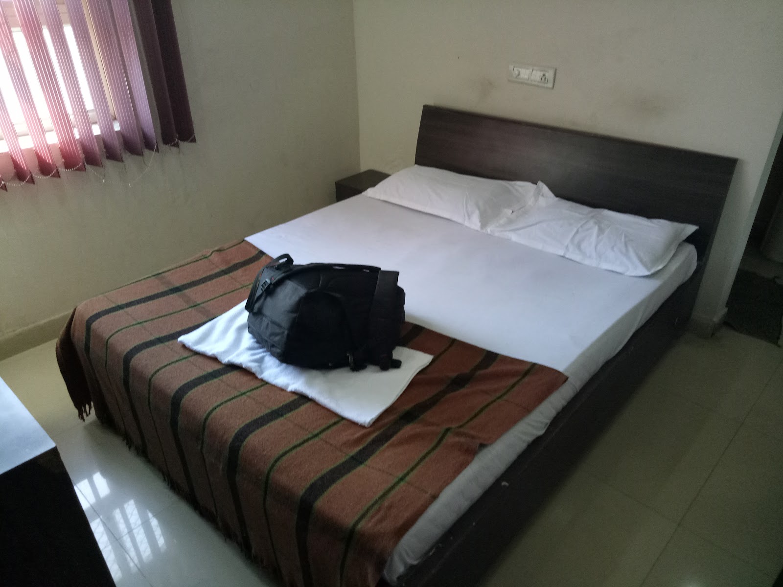 Hotel Amogha Residency — Banquet Hall in Chanda Nagar, Hyderabad (on-site parking, in-house decoration, bar service available, 300–350 guest capacity) — photo 4