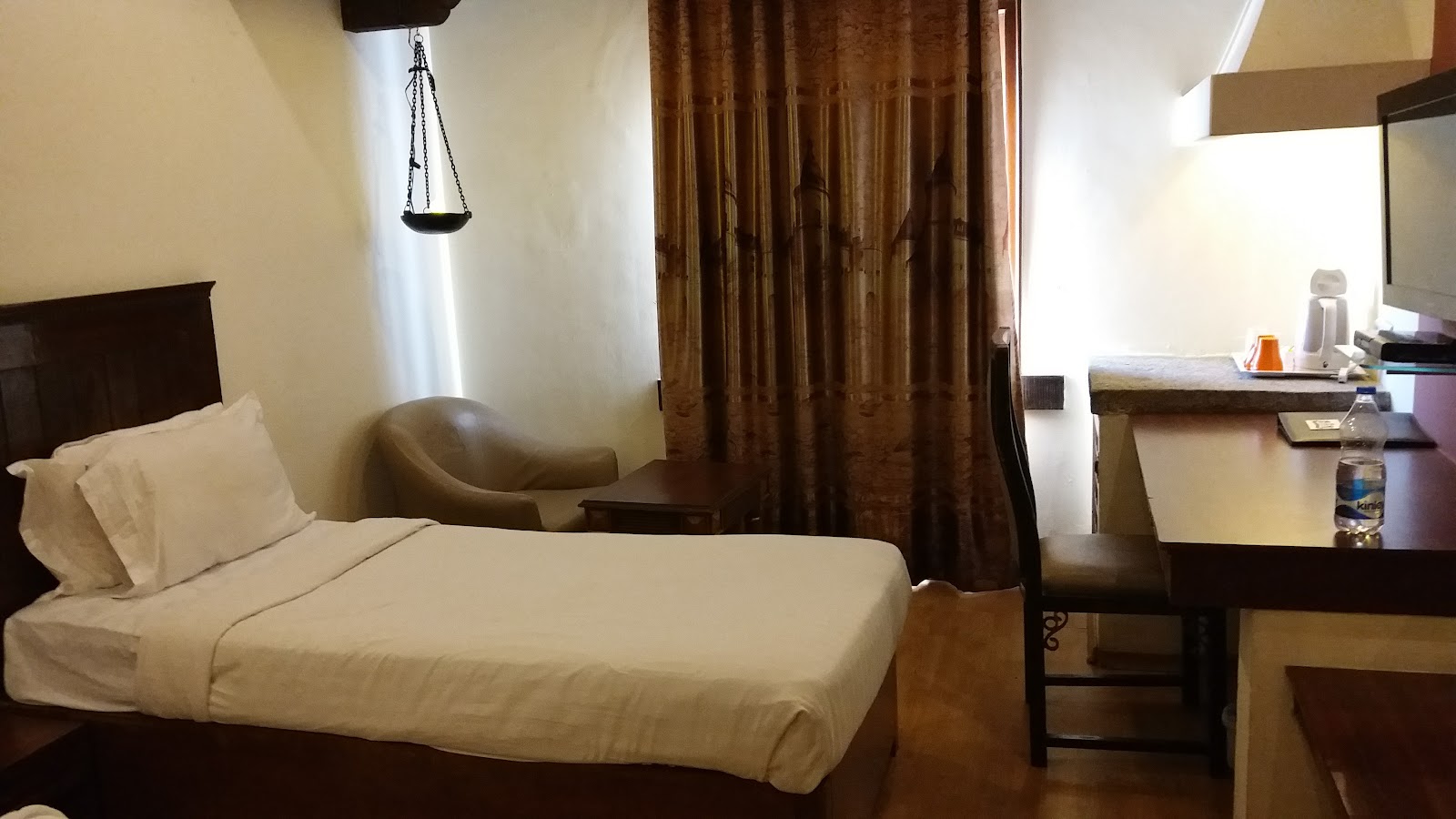 Hotel Amrutha Castle — Banquet Hall in Saifabad, Hyderabad (on-site parking, in-house decoration, outside catering allowed, bar service available) — photo 2