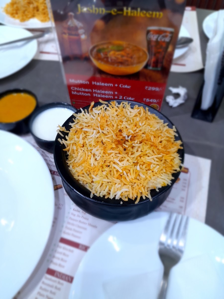 Paradise Restaurant · Himayat Nagar — Banquet Hall in Himayat Nagar, Hyderabad (on-site parking, in-house decoration, outside catering allowed, bar service available) — photo 4