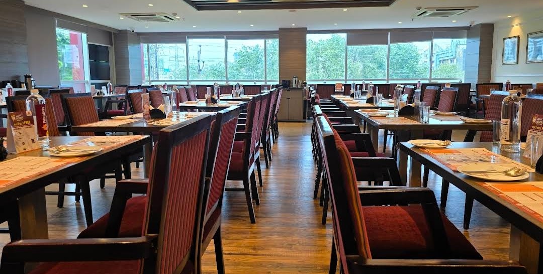 Paradise Restaurant · Gachibowli — Banquet Hall in Hyderabad (on-site parking, in-house decoration, outside catering allowed, bar service available)