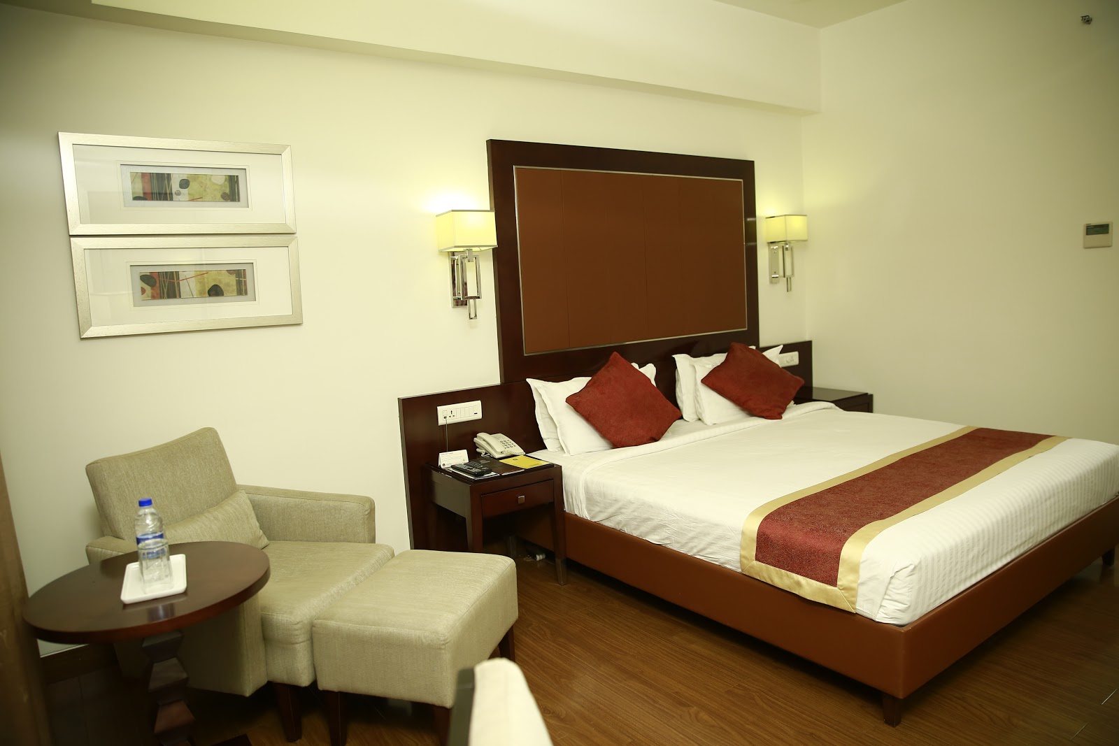 Hotel Jubilee Ridge — Banquet Hall in Madhapur, Hyderabad (on-site parking, in-house decoration, outside catering allowed, DJ permitted) — photo 4