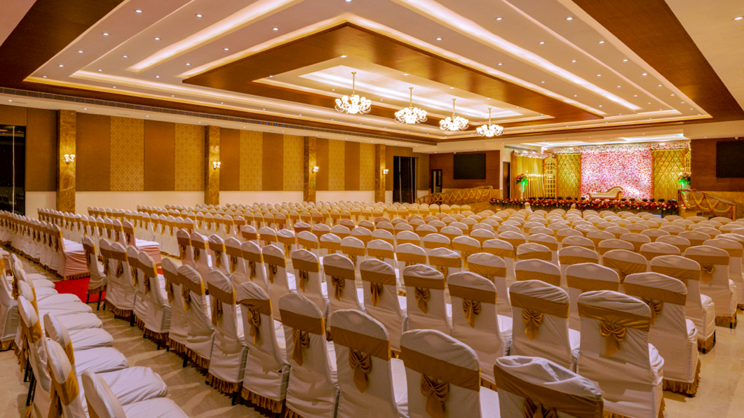 Mp Wedding & Convention — Banquet Hall in Kolathur, Chennai (on-site parking, in-house decoration, DJ permitted, bar service available)