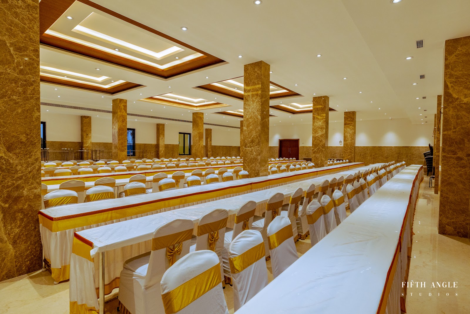 Mp Wedding & Convention — Banquet Hall in Kolathur, Chennai (on-site parking, in-house decoration, DJ permitted, bar service available) — photo 4