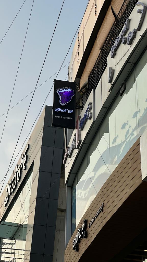 Chugg Gastro Bar — Pub/Bar in Church Street, Bangalore (on-site parking, in-house decoration, DJ permitted, bar service available) — photo 3