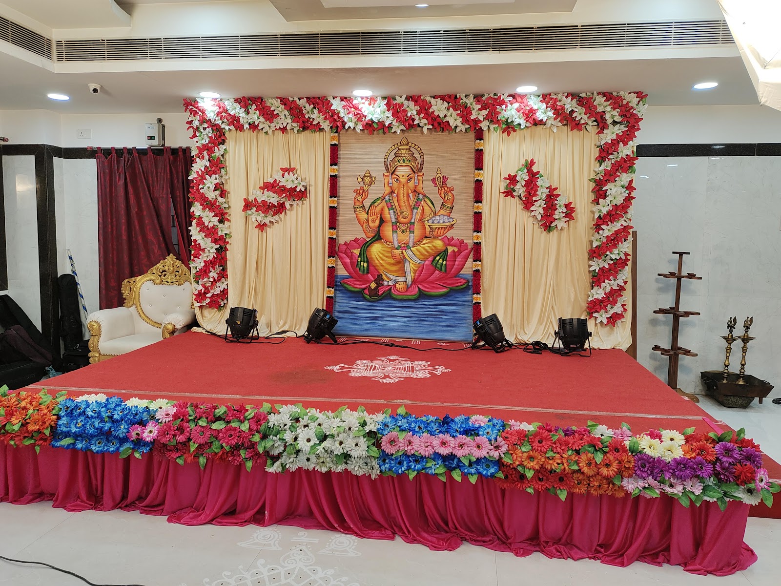 VG Party Hall — Banquet Hall in Chennai (on-site parking, in-house decoration, bar service available, 120–200 guest capacity)