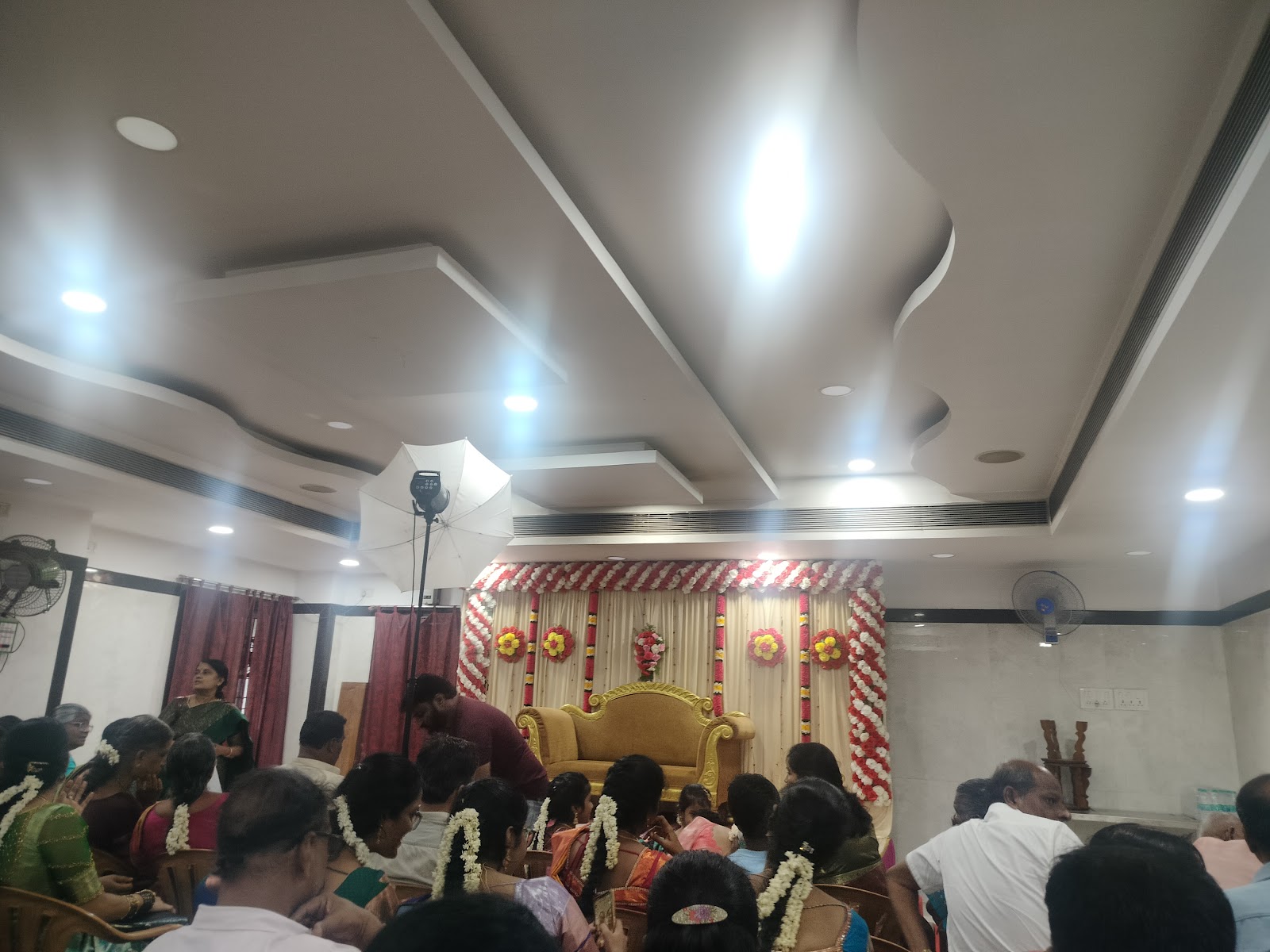 VG Party Hall — Banquet Hall in Nanganallur, Chennai (on-site parking, in-house decoration, bar service available, 120–200 guest capacity) — photo 2