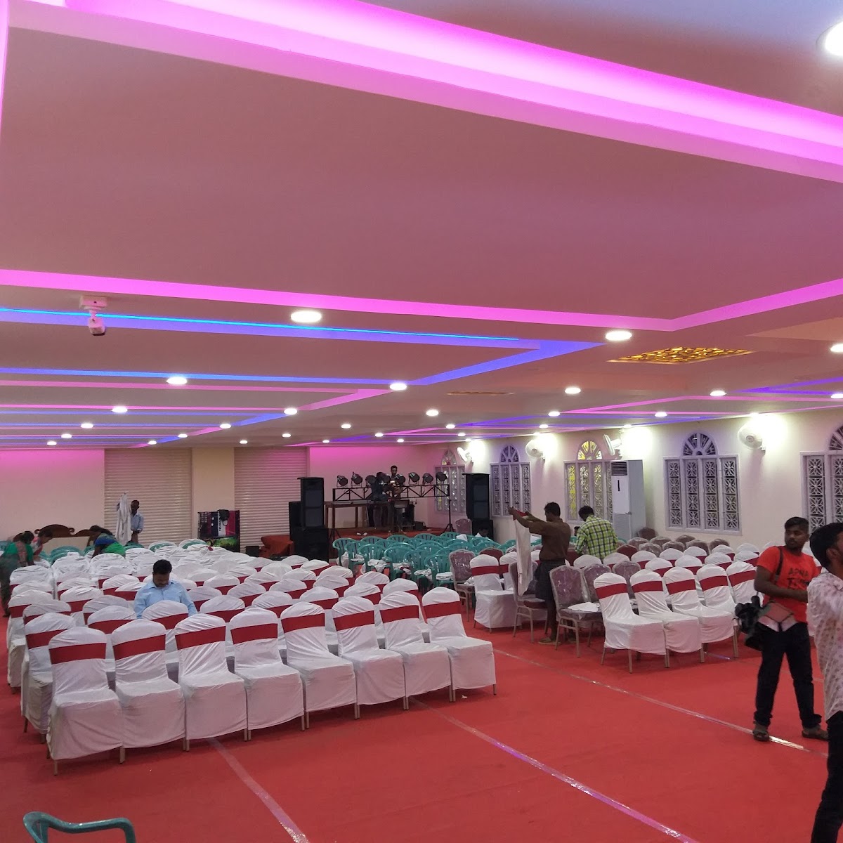 Sri Bhagyalakshmi Kalyana Mandapam — Banquet Hall in Maduravoyal, Chennai (on-site parking, in-house decoration, DJ permitted, bar service available) — photo 3
