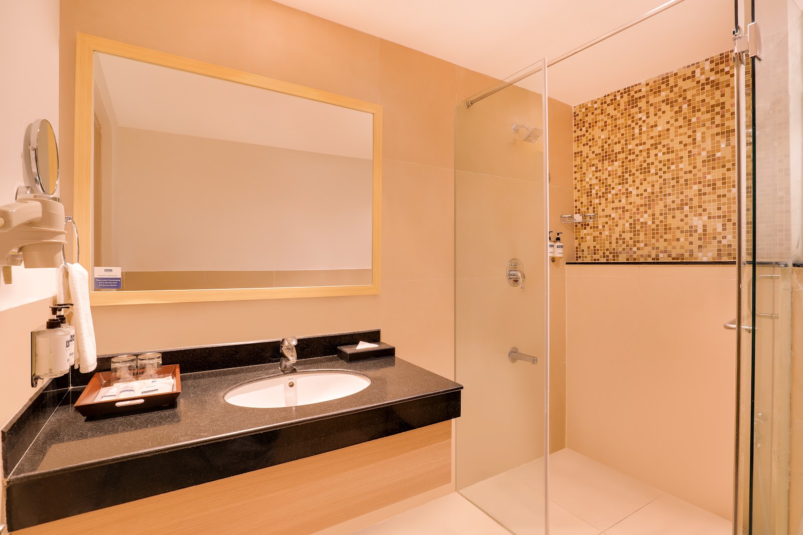 Keys Select by Lemon Tree Hotels — Banquet Hall in Thiruvanmiyur, Chennai (on-site parking, in-house decoration, outside catering allowed, bar service available) — photo 3