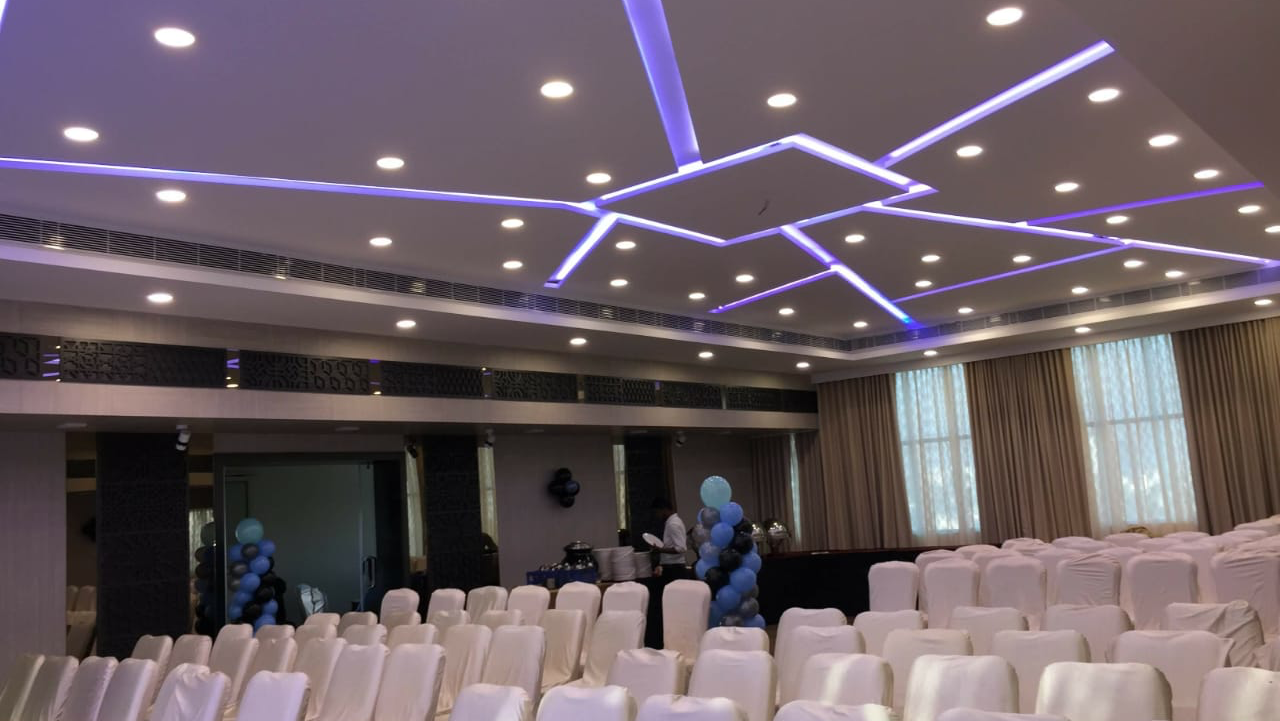 Madharas Banquet Hall — Banquet Hall in T Nagar, Chennai (on-site parking, in-house decoration, outside catering allowed, bar service available)