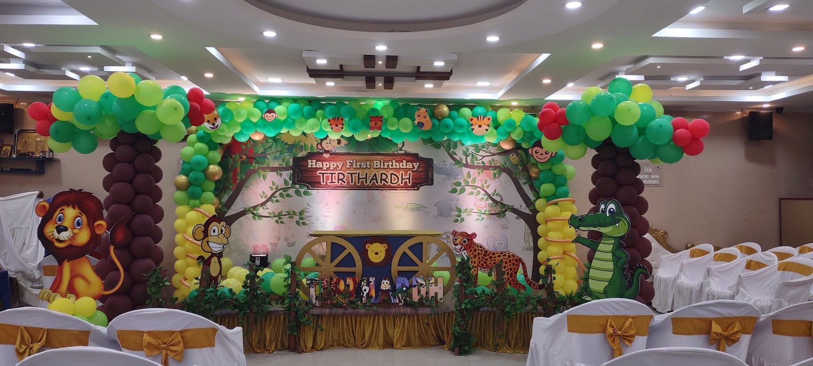 Yogeshwer Mini Hall — Banquet Hall in Kolathur, Chennai (on-site parking, in-house decoration, bar service available, 100–150 guest capacity) — photo 3