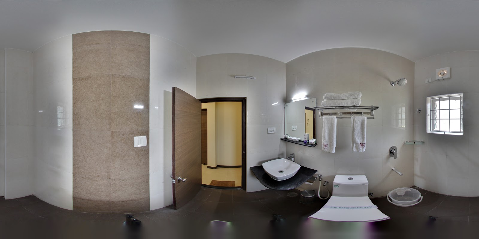 Saibala Grand Hotel — Banquet Hall in Pallavaram, Chennai (on-site parking, in-house decoration, DJ permitted, bar service available) — photo 3