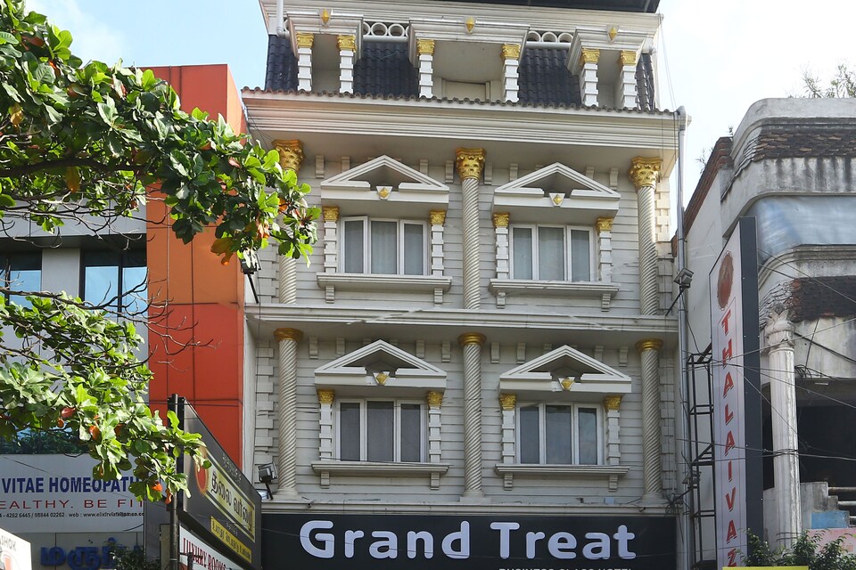 Grand Treat — Banquet Hall in Chennai (on-site parking, in-house decoration, outside catering allowed, bar service available)