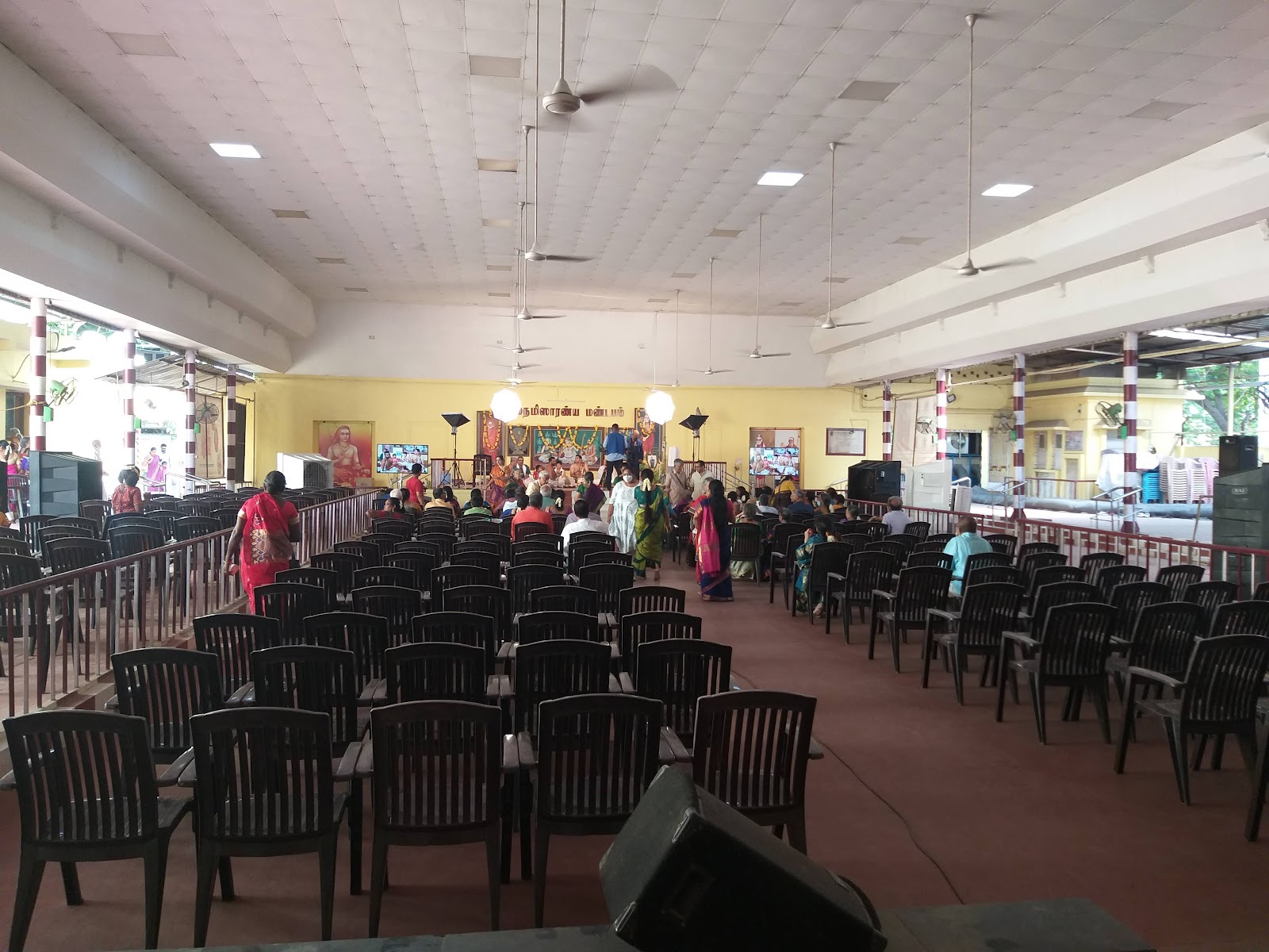 Asthika Samaja Marriage Hall — Banquet Hall in Alwarpet, Chennai (on-site parking, in-house decoration, DJ permitted, bar service available) — photo 4