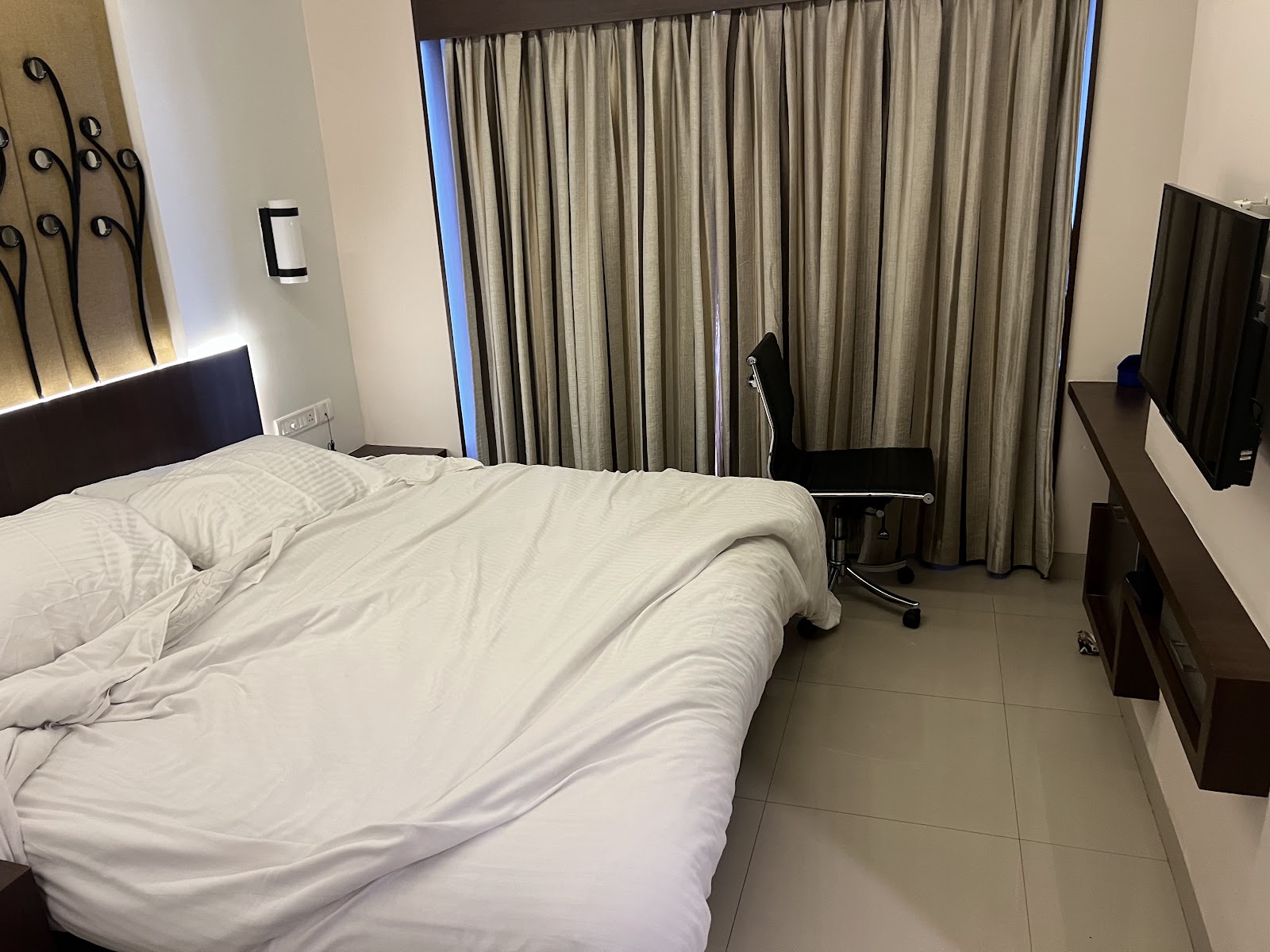 Golden Fruits Business Suites — Banquet Hall in T Nagar, Chennai (on-site parking, in-house decoration, outside catering allowed, bar service available) — photo 3