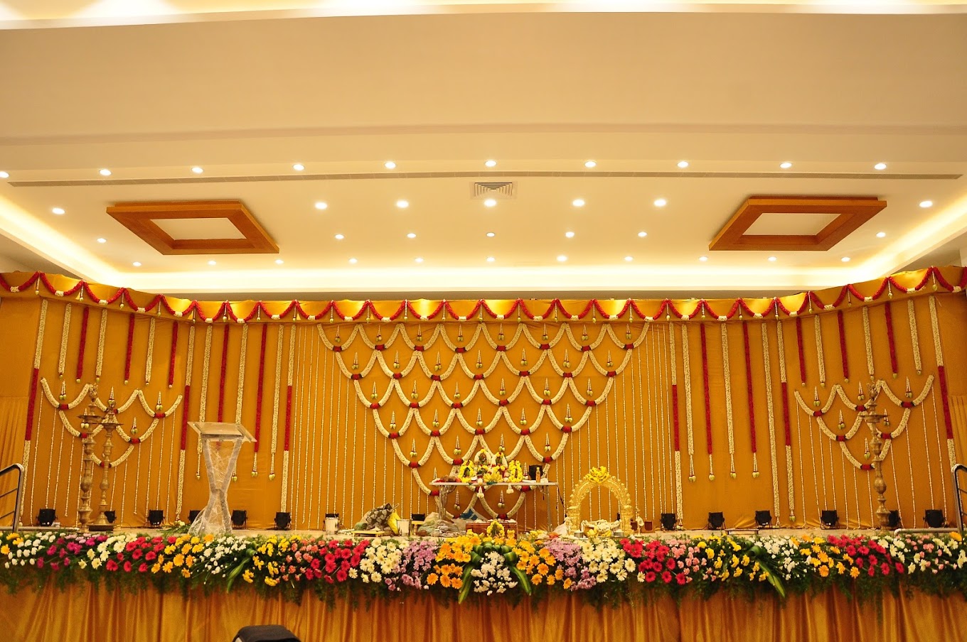 Venkatalakshmi Mahal — Banquet Hall in Chennai (on-site parking, in-house decoration, DJ permitted, bar service available)