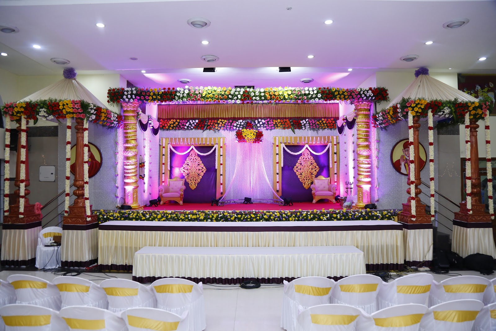 Ananda Mahal — Banquet Hall in Chennai (on-site parking, in-house decoration, DJ permitted, bar service available)