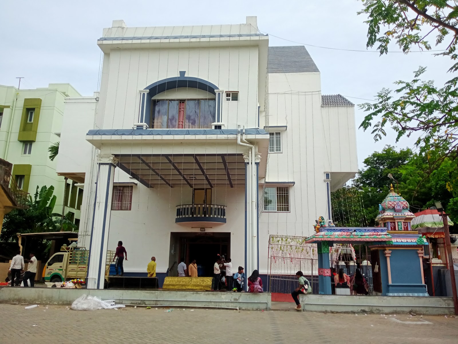 Kalyani Thirumana Manadapam — Banquet Hall in Chennai (on-site parking, in-house decoration, DJ permitted, bar service available)