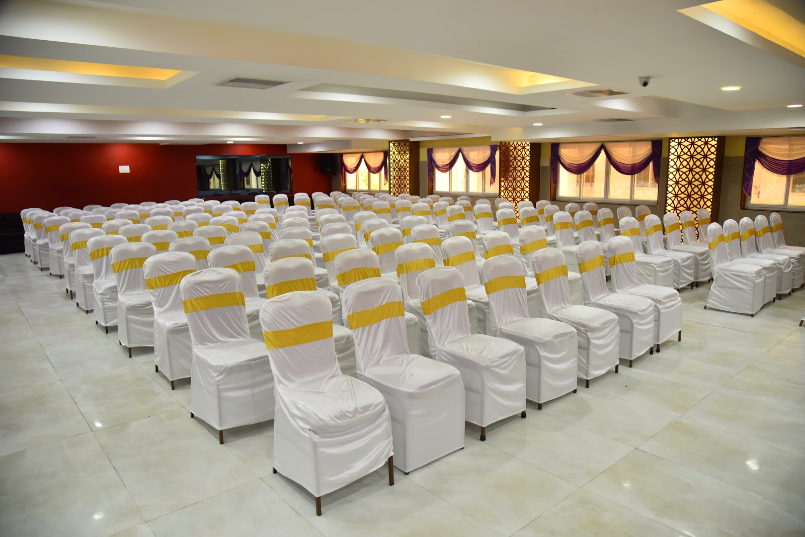 Ramjan Mahal — Banquet Hall in Chennai (on-site parking, in-house decoration, bar service available, 650–1000 guest capacity)